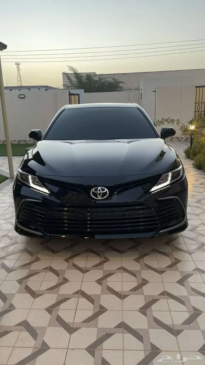 كامري 2023 ستاندر اسود مخزن 46