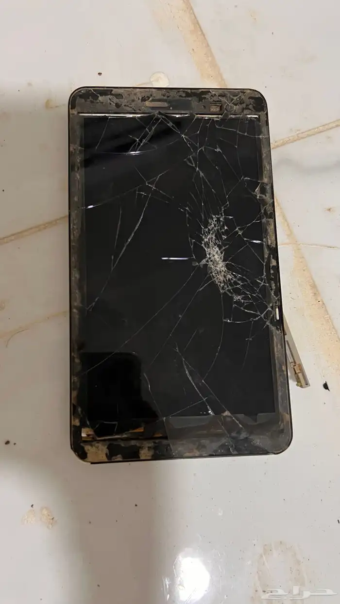 للبيع مجموعة جولات ايفون 6 و5 وهواوي 2