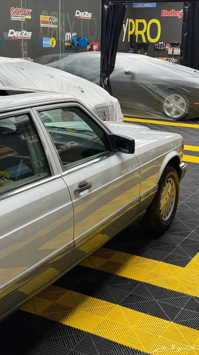 مرسيدس 560SEL جفالي 3