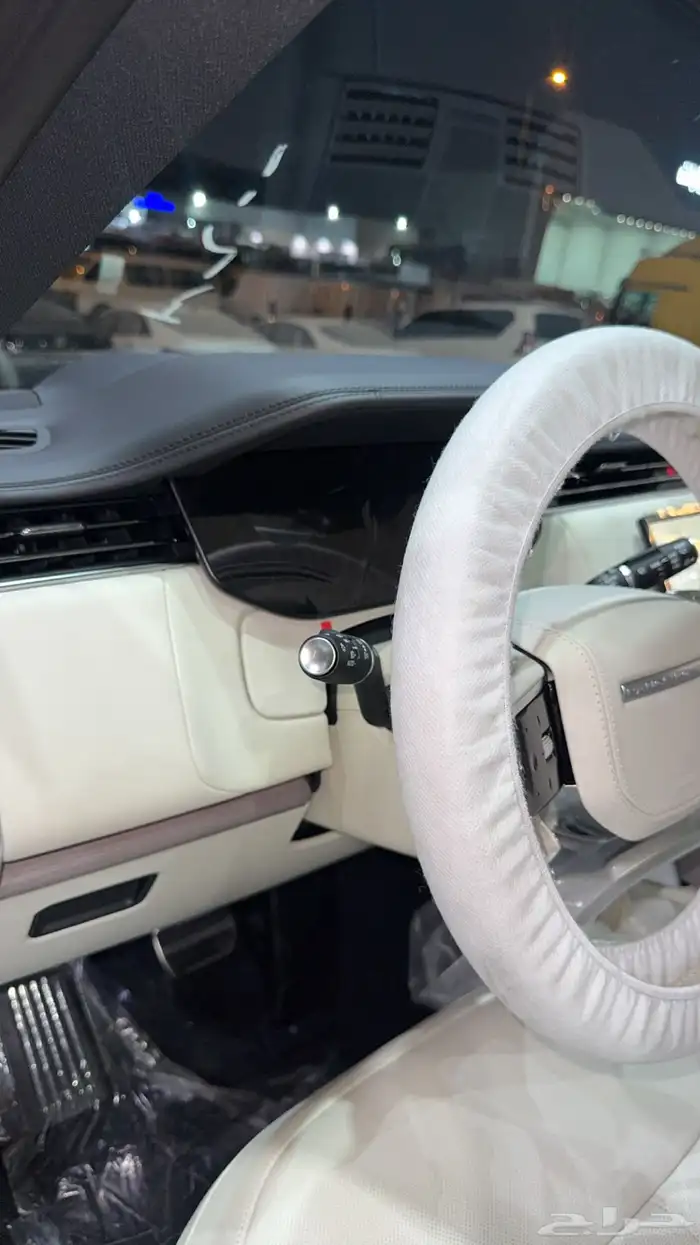 رنج روفر اوتوبيقرافي 2025 مواصفات خليجي. 12