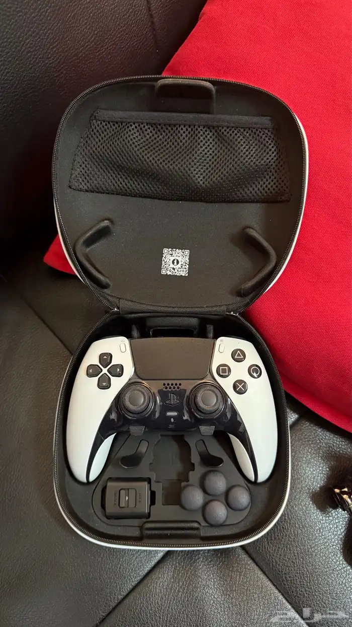 كنترول PS5 دوالسينس ايدج 3