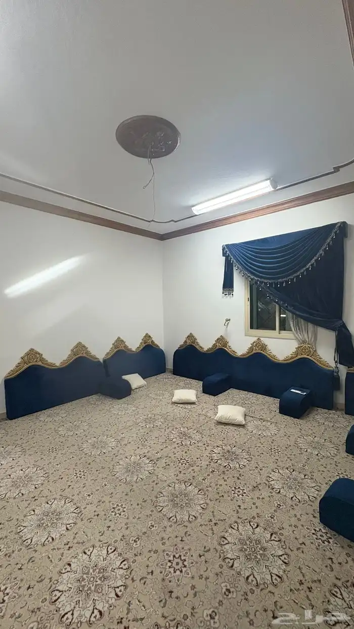 غرفة نوم  مجلسين  مكيفات  غاز - اثاث مستعمل للبيع 5