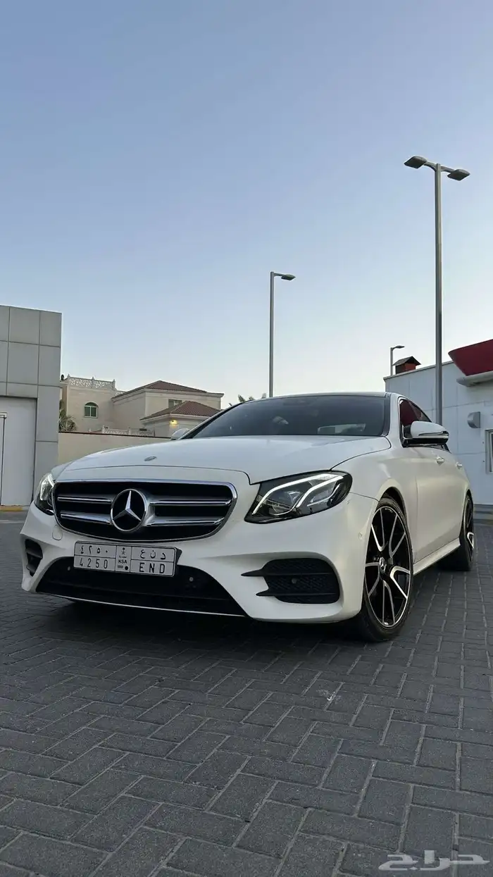 مرسيدس E400 4matic جفالي 1