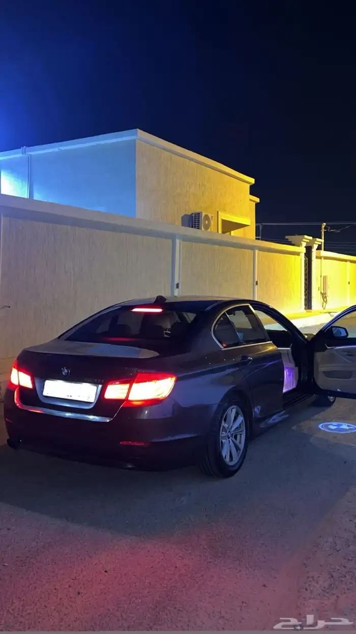 BMW520i 2013 5