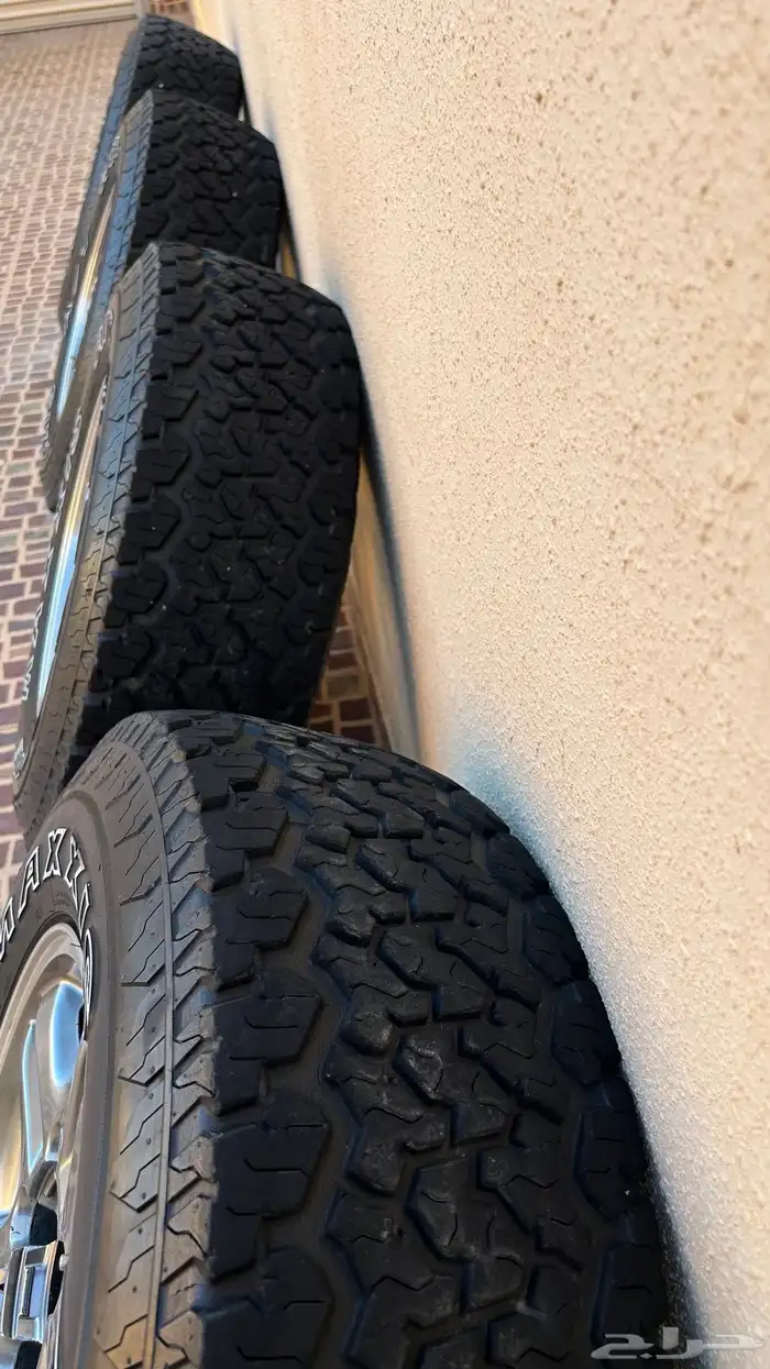 للبيع كفرات وجنوط ( ربع وشاص ) 2