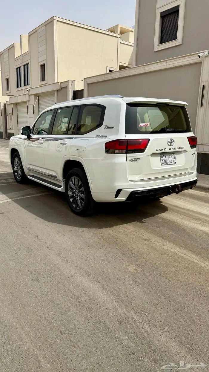 لاندكروزر 2022 ديزل L3 3