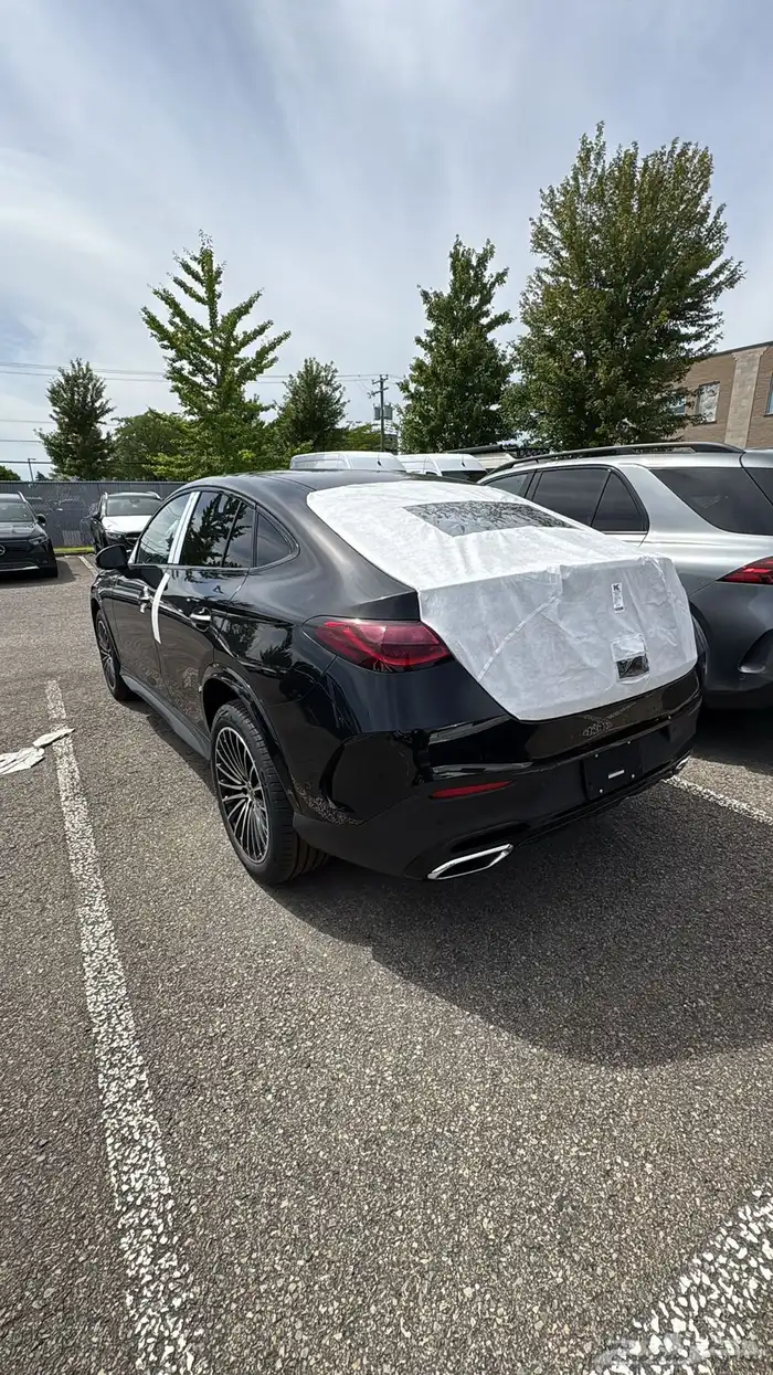 Mercedes GLC 300 Coupe 2026 فل كامل جديد 6