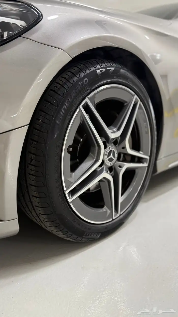 MERCEDES C200 2019 full option 12