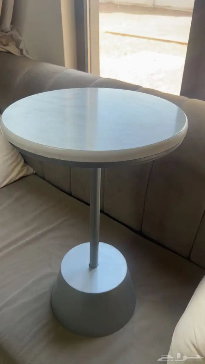طاولات للبيع الموقع عفيف 2