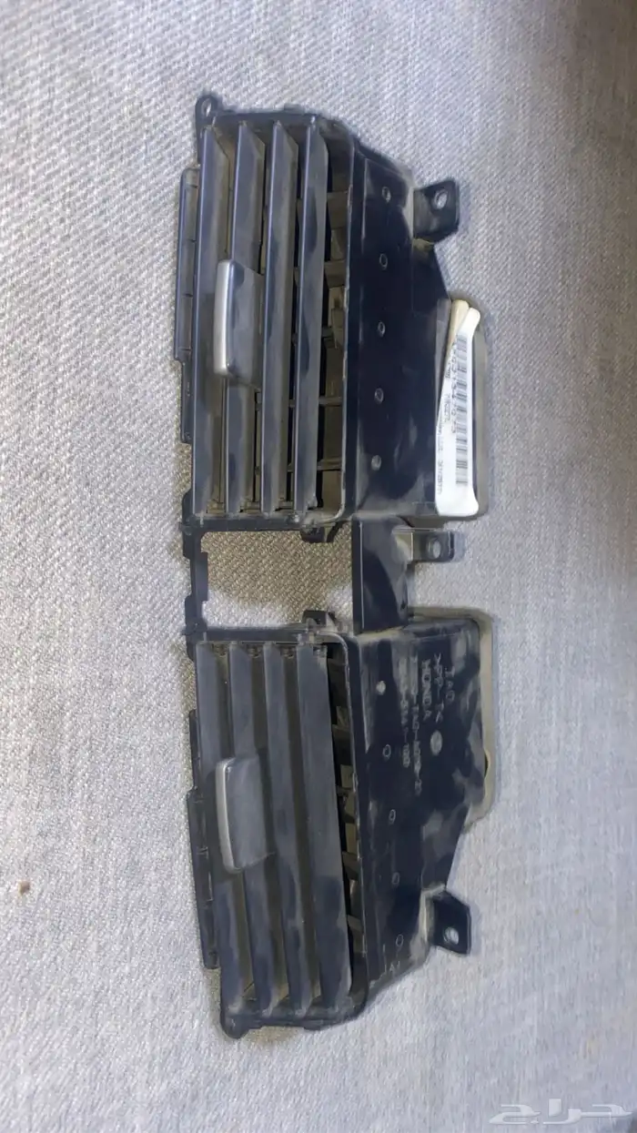 للبيع ريشة اكورد 2012 نظيفه وعاد استكراتها عليها ب250 3