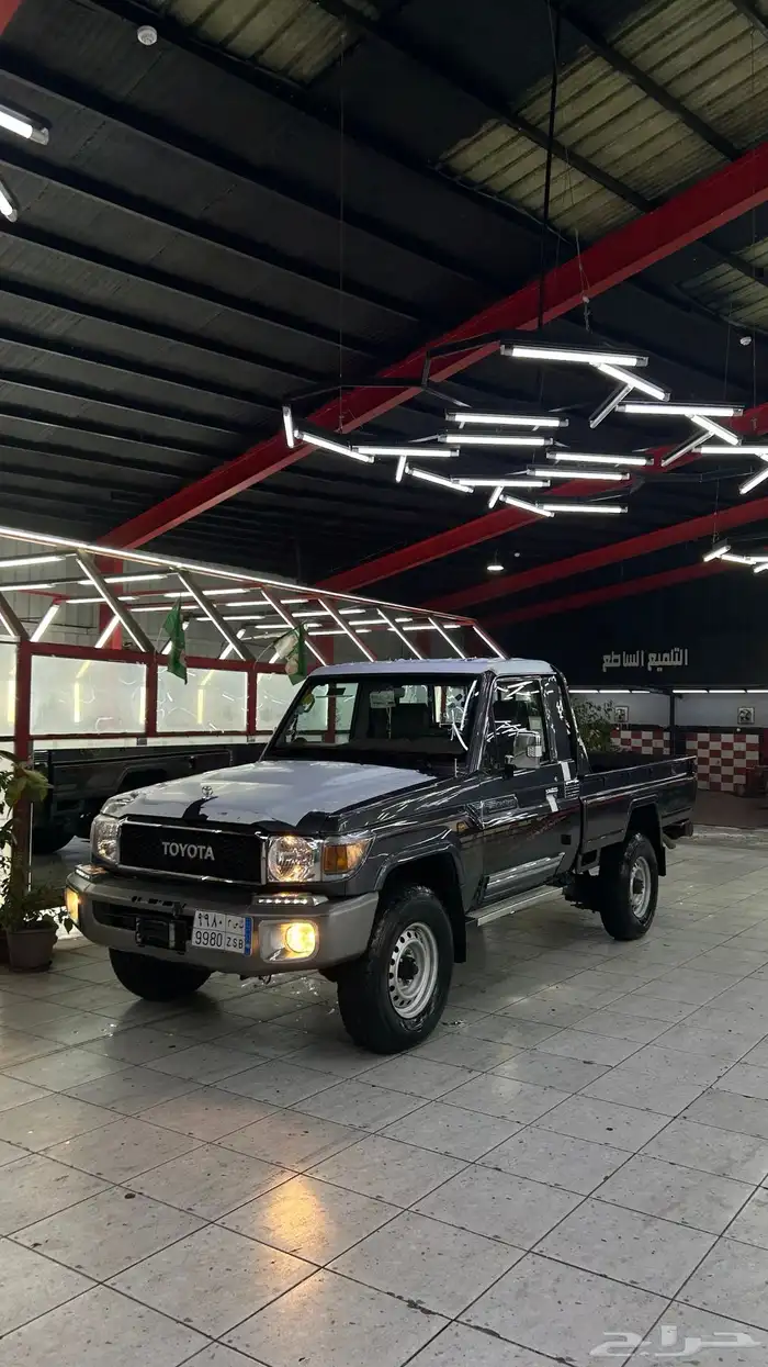 شاص 2021 بريمي رمادي 32