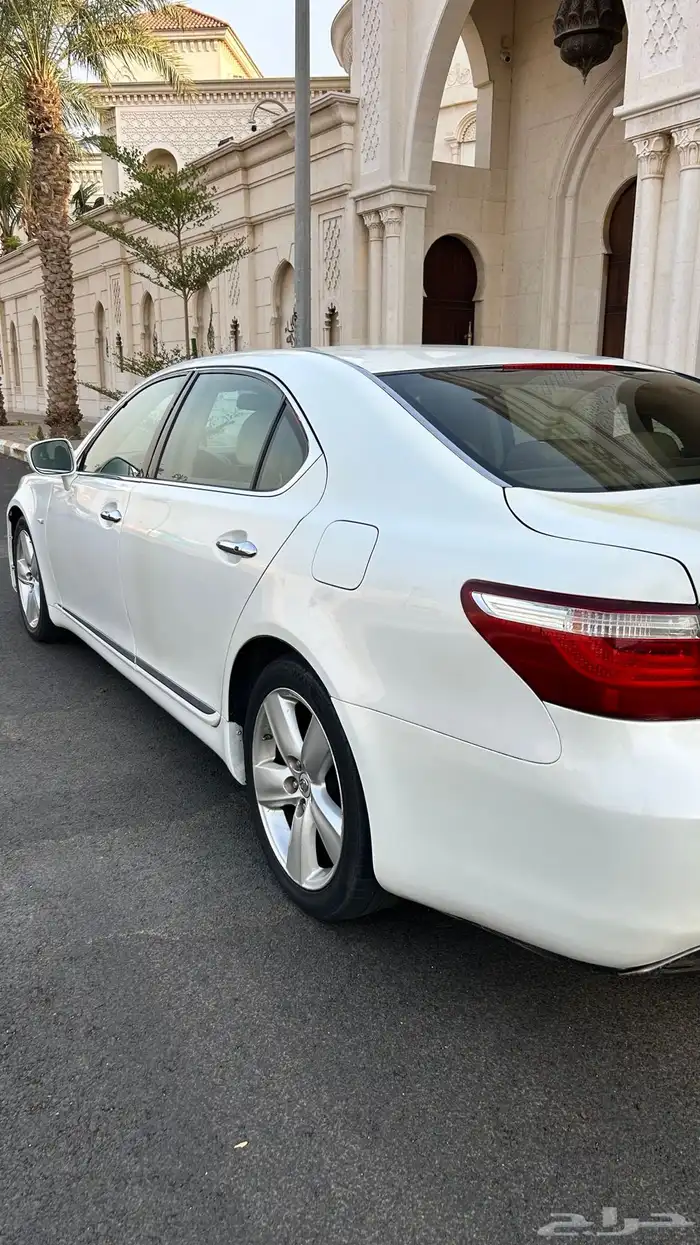لكزس LS460 لارج سعودي موديل 2007 4