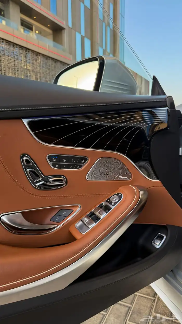 مرسيدس s560 كوبيه 2019 16