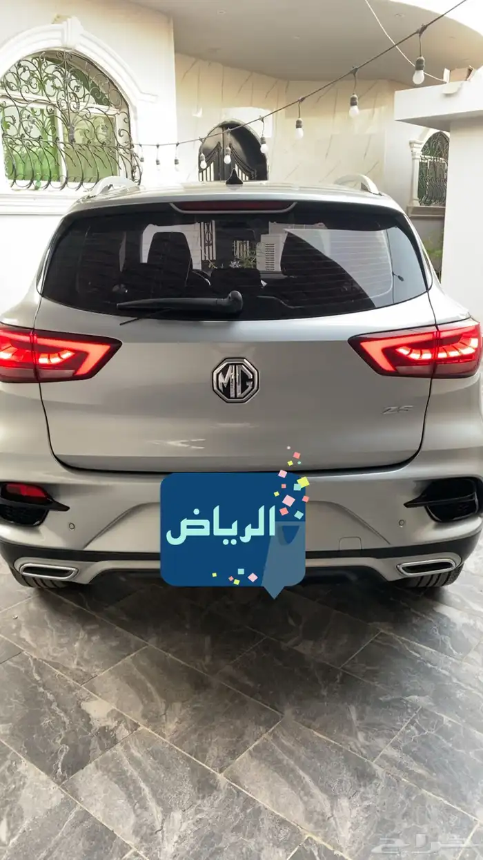 ام جي zs مالك اول MG 9