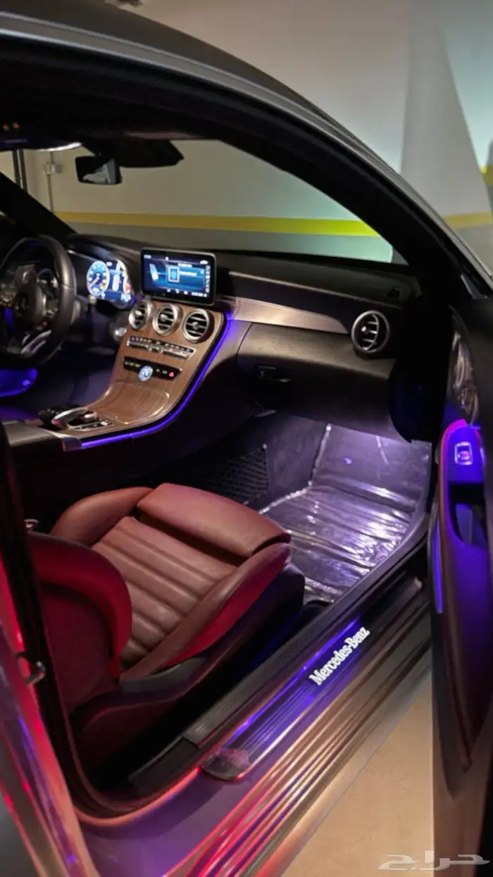 MERCEDES C200 2019 full option 21