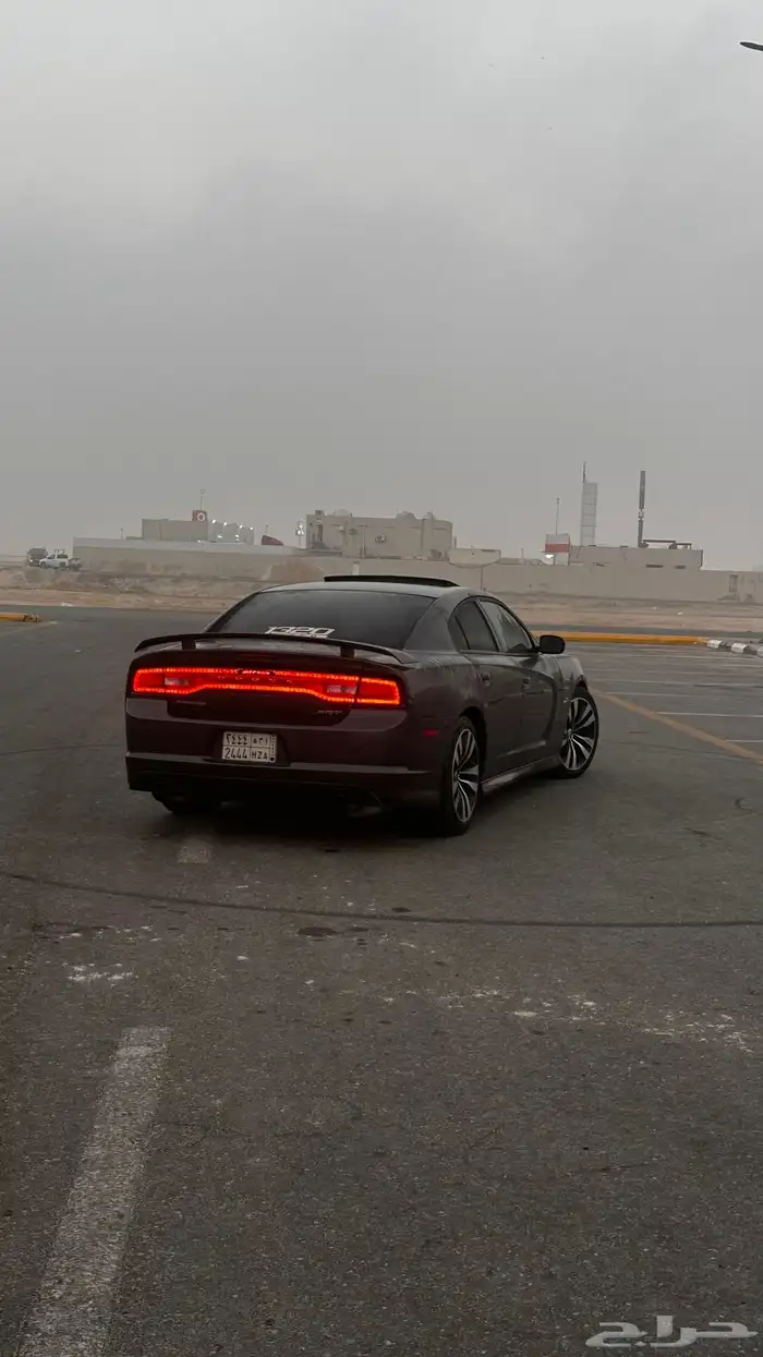 تشارجر SRT 2014 8