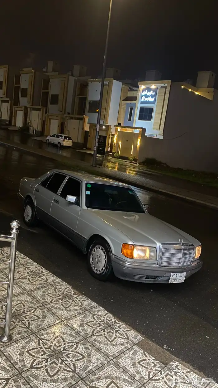 مرسيدس بنز 1990 1