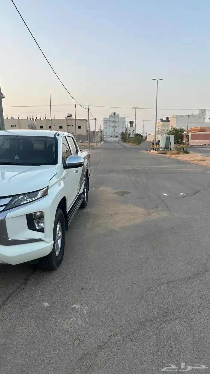 ميتسوبيشي L200 2023 ممشى83 الف 15