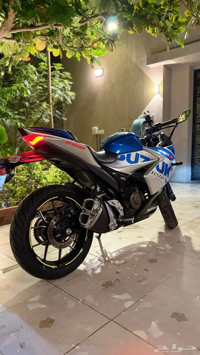 سوزوكي 250 بحاله المصنع 1