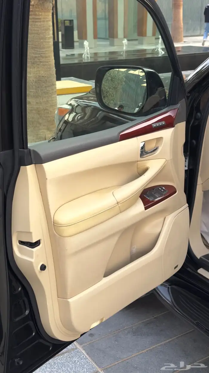 جيب لكزس LX570 2015 8