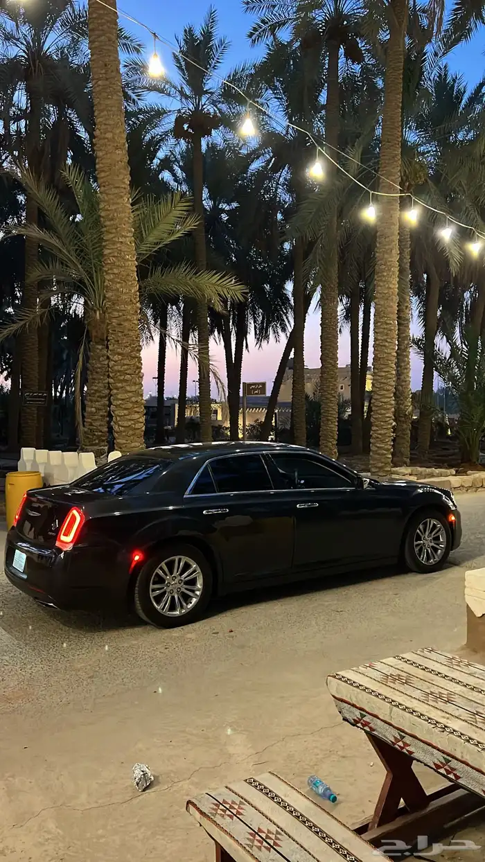 كرايسلر V8 10