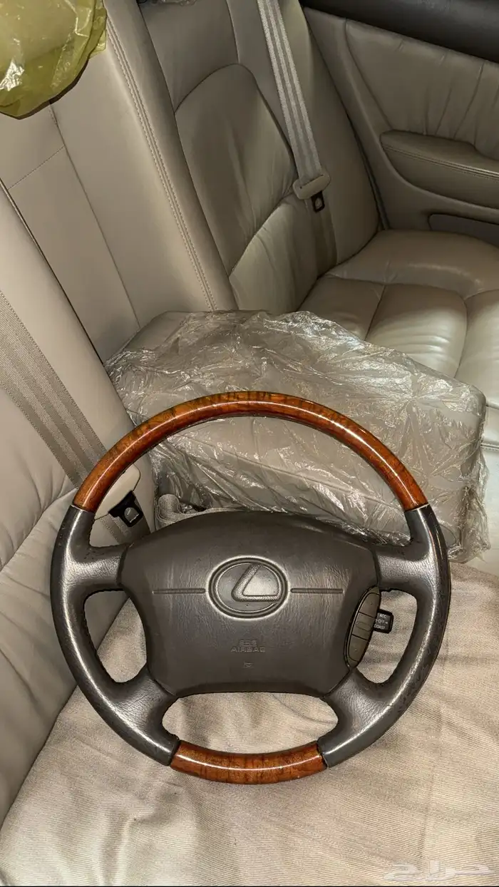 طارة لكزس 400 0