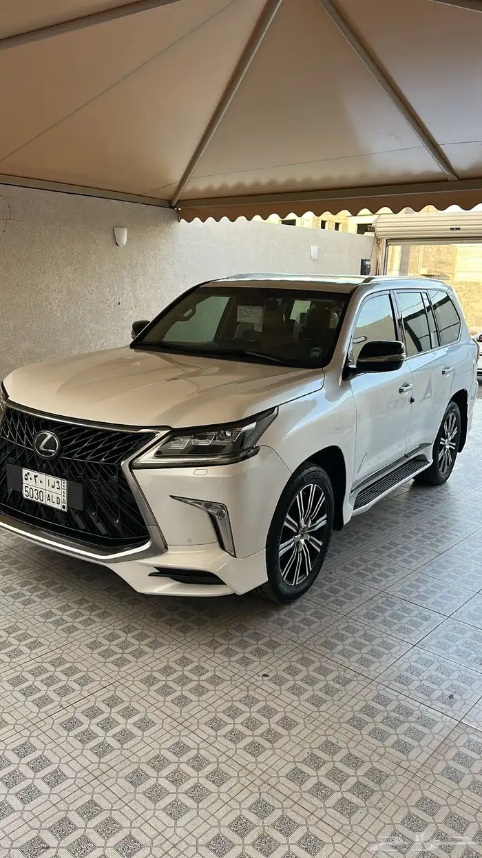 جيب لكزس 2020 1