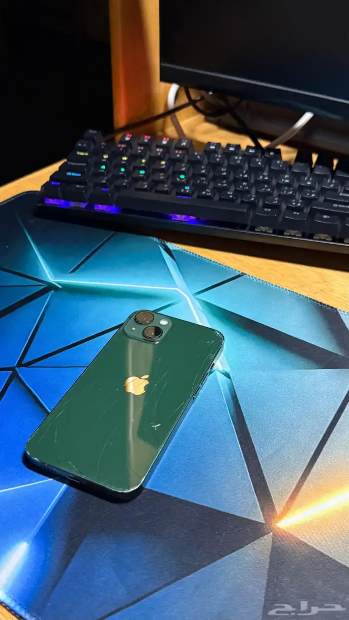 آيفون 13 اخضر 1