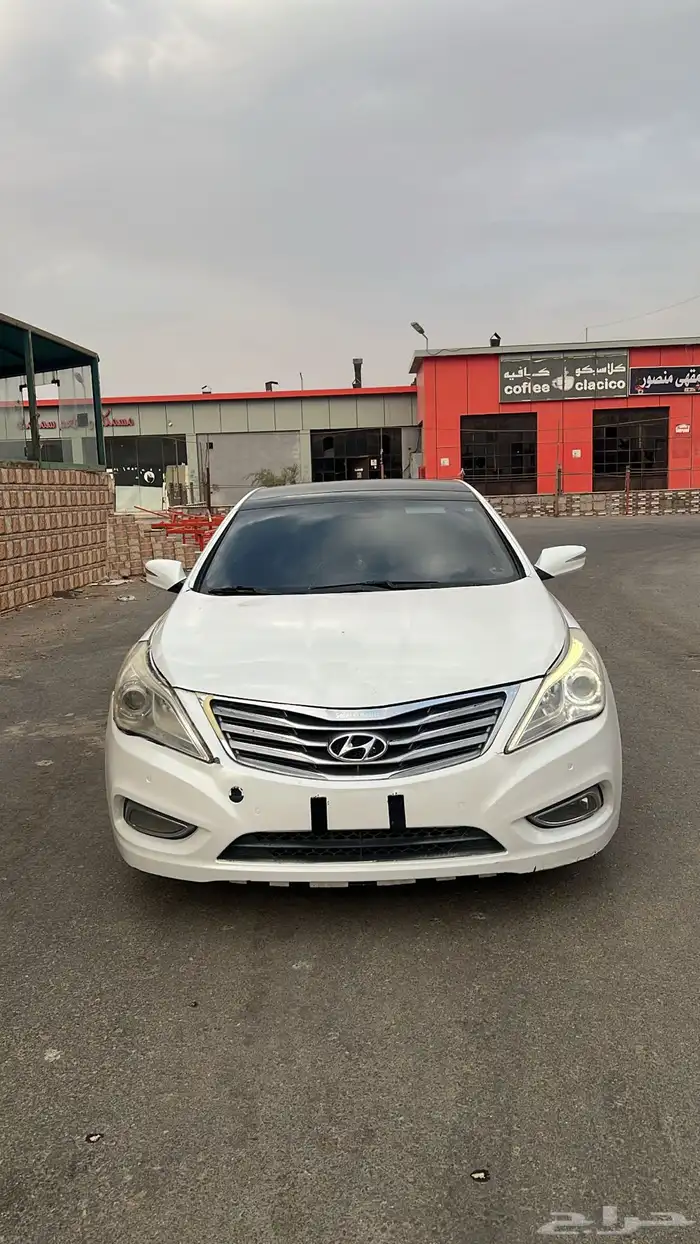 صدام ازيرا مع اربع حساسات وكاله للبيع 0