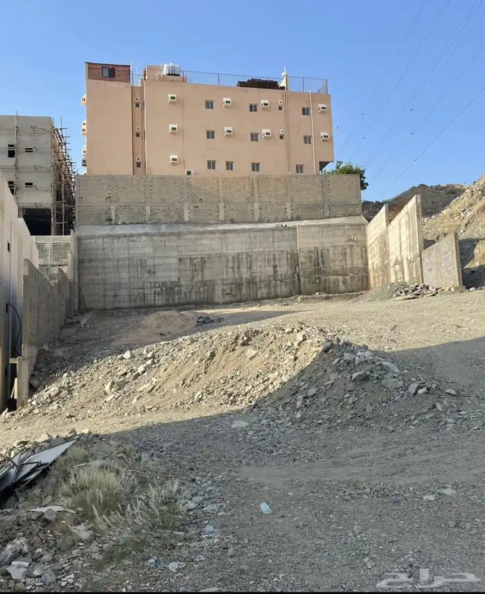 للبيع ارض حي التنعيم قريب نادي الوحدة 0
