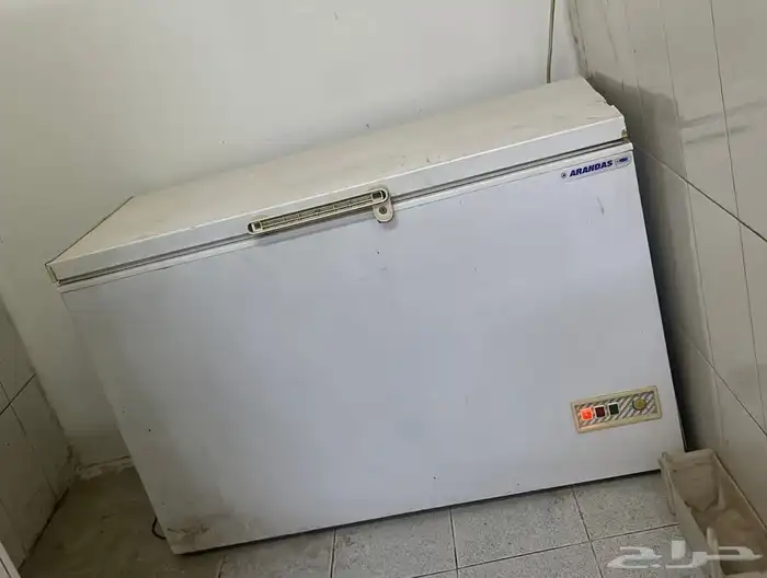 اثاث ثلاجة وفريزر ودولاب ملابس 1