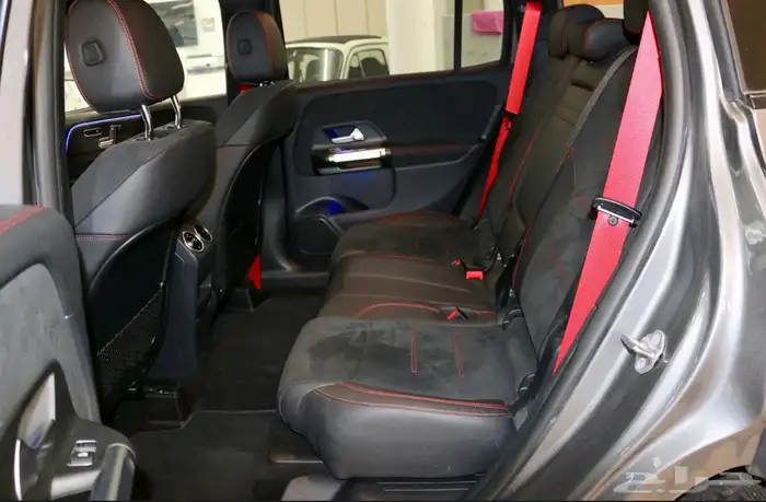 Mercedes-Benz GLB 35 AMG 2023 9