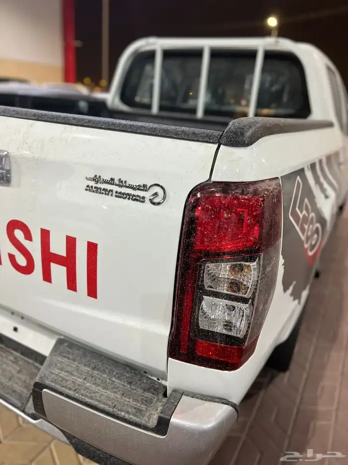 للبيع موتسبيشي L200 موديل 2023 لوحات اصفار 10