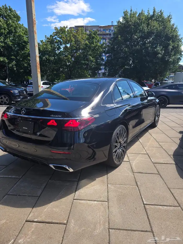 للبيع مرسيدس E350 موديل 2026 اصفار فل كامل وارد كندا 4