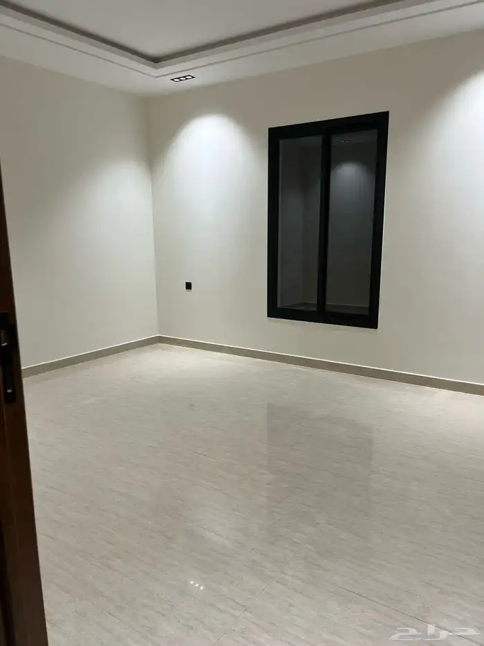 شقق فاخره للبيع في حي طويق 3