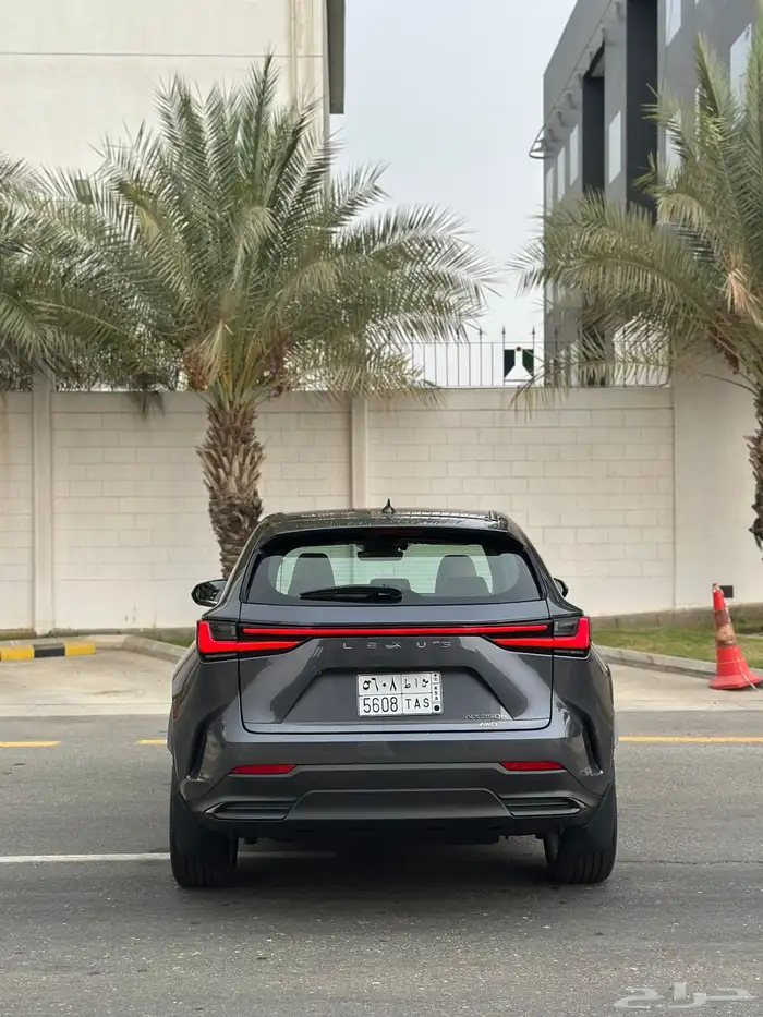 لكزس NX350h 2025 هايبرد شبة جديد 9