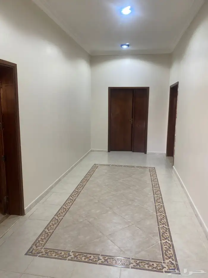 فيلا للإيجار في موقع مميز 6