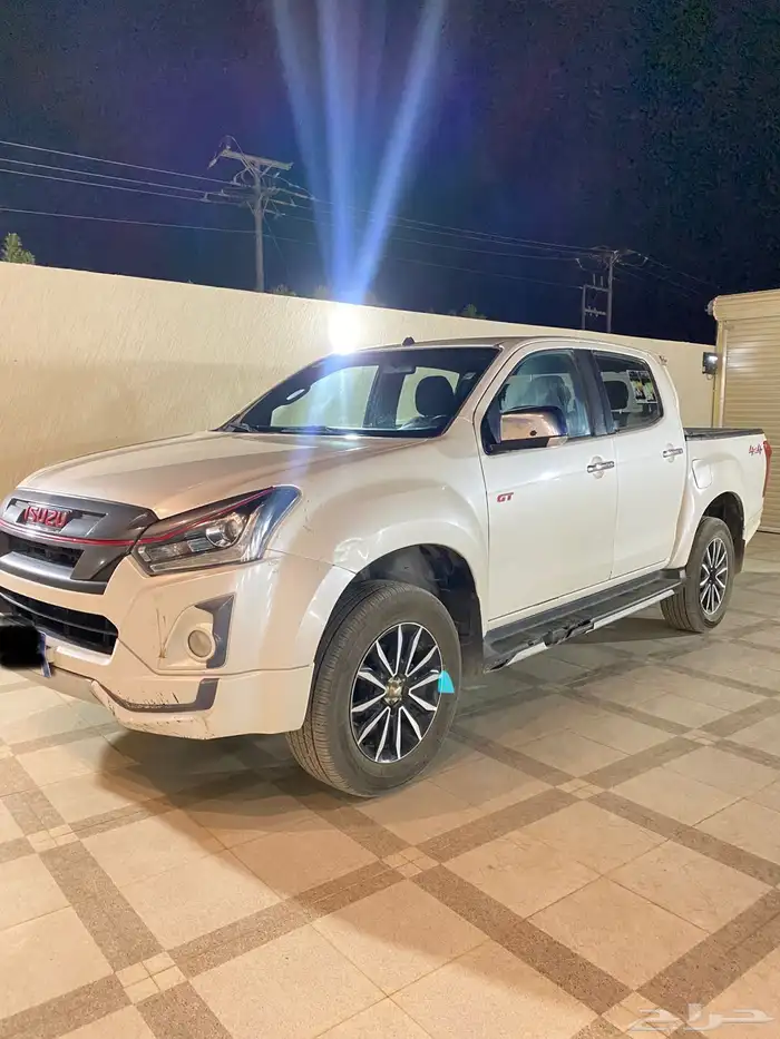 ايسوزو ديماكس GT 2020 5
