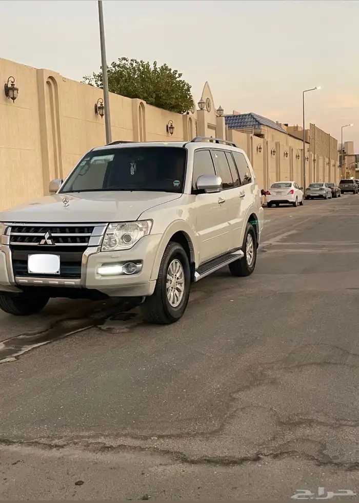 جيب باجيرو 2015 1