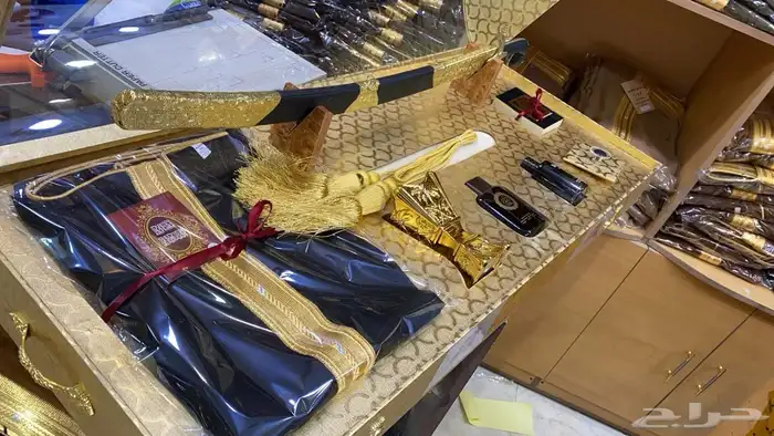 هدايا ترقية تقاعد تكريم تخرج زواج منزل جديد بشت سيف 54