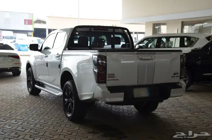 ايسوزو ديماكس GT 2023 2