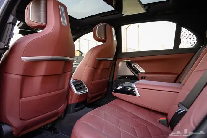 BMW 735 2024 بي ام دبليو نظيف جدا 42