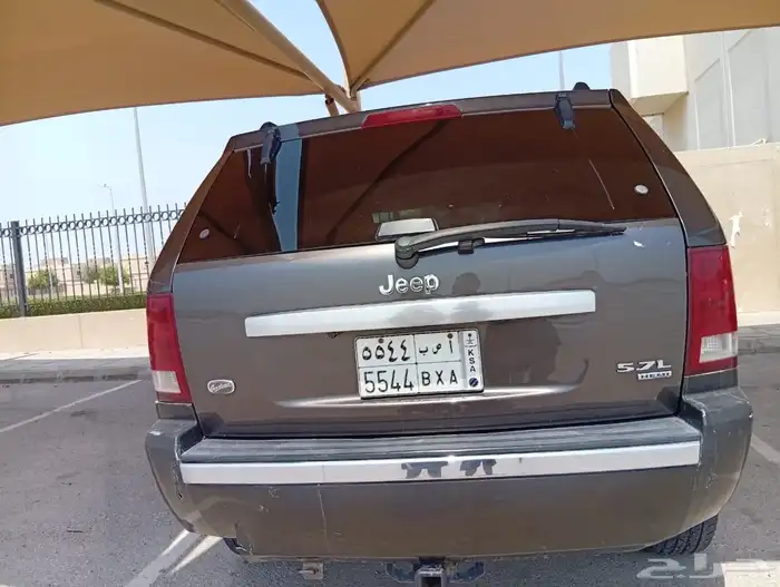 جيب جراند شيروكي 2005 3