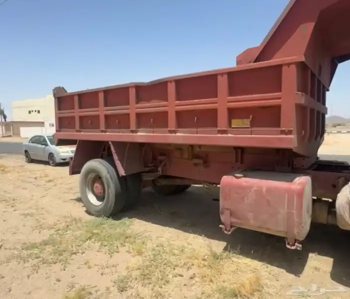 صندوق قلاب للبيع مع الطرمبه 1