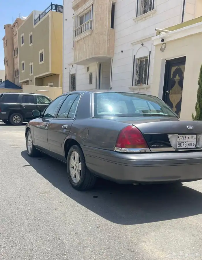 فورد 2000 1