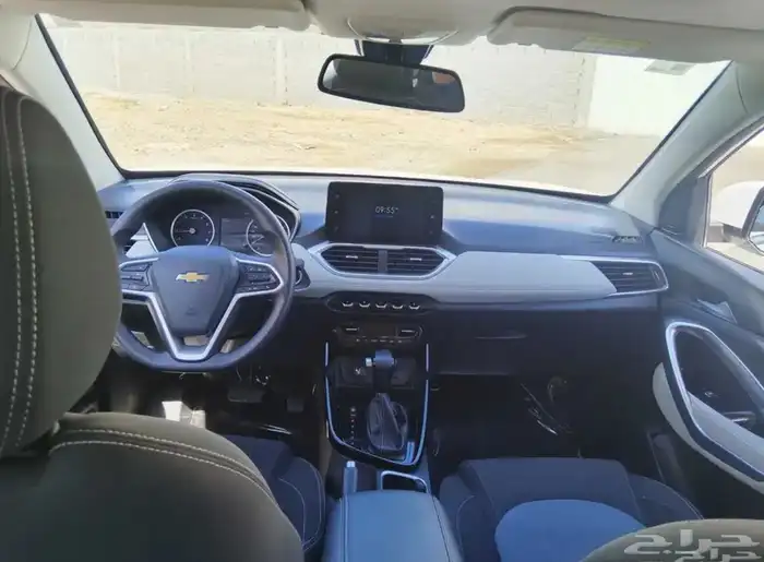 كابتيفيا موديل 2022 ابيض نظيف 1