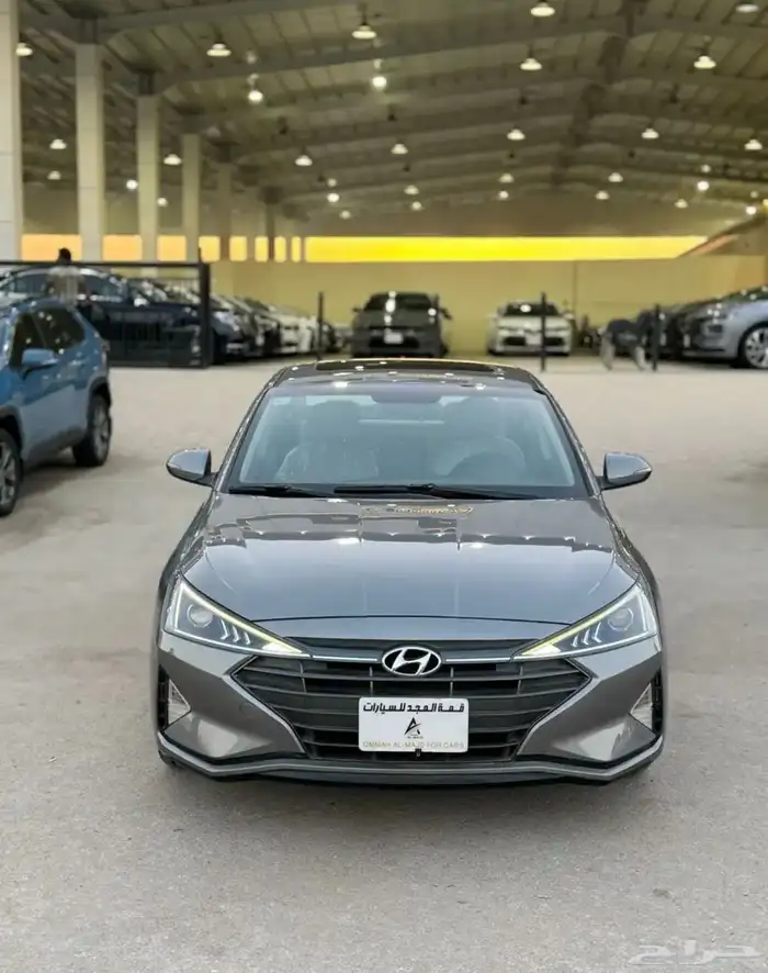 للبيع هونداي النترا 2020- نص فل 2.0 0