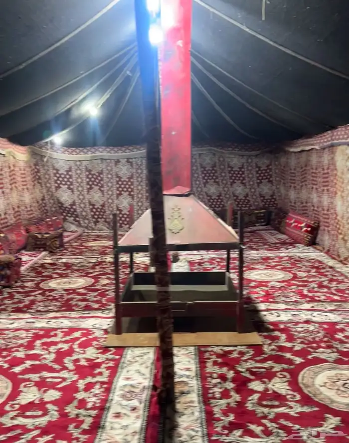 بيت شعر للبيع 1