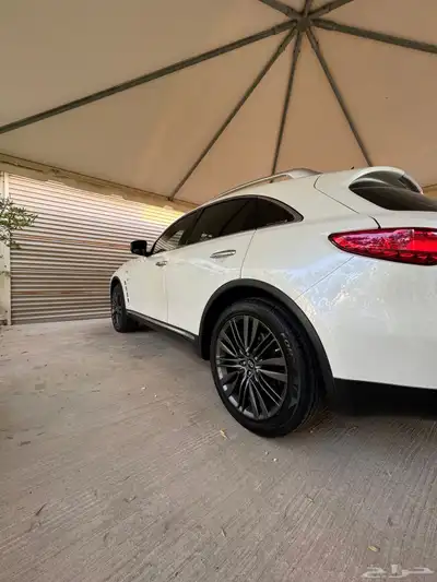 إنفينتي QX70 موديل 2020 index