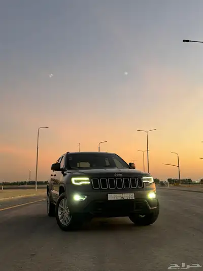 جيب جراند شيروكي لاريدو V6 index